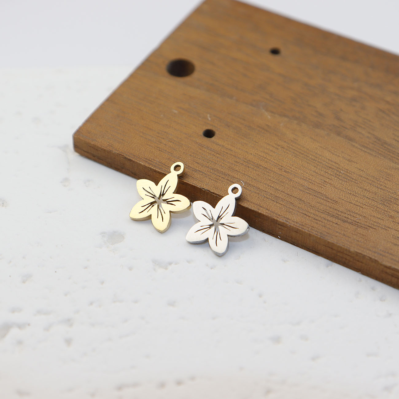Supply Florist - 10pcs Stainless Steel Flower Fashion Jewelry