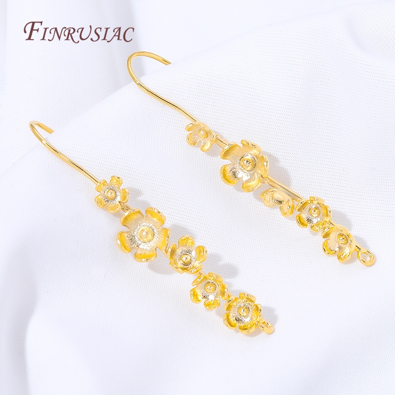 18K Gold Plated Flower Earring - Flower Supply recension och pris