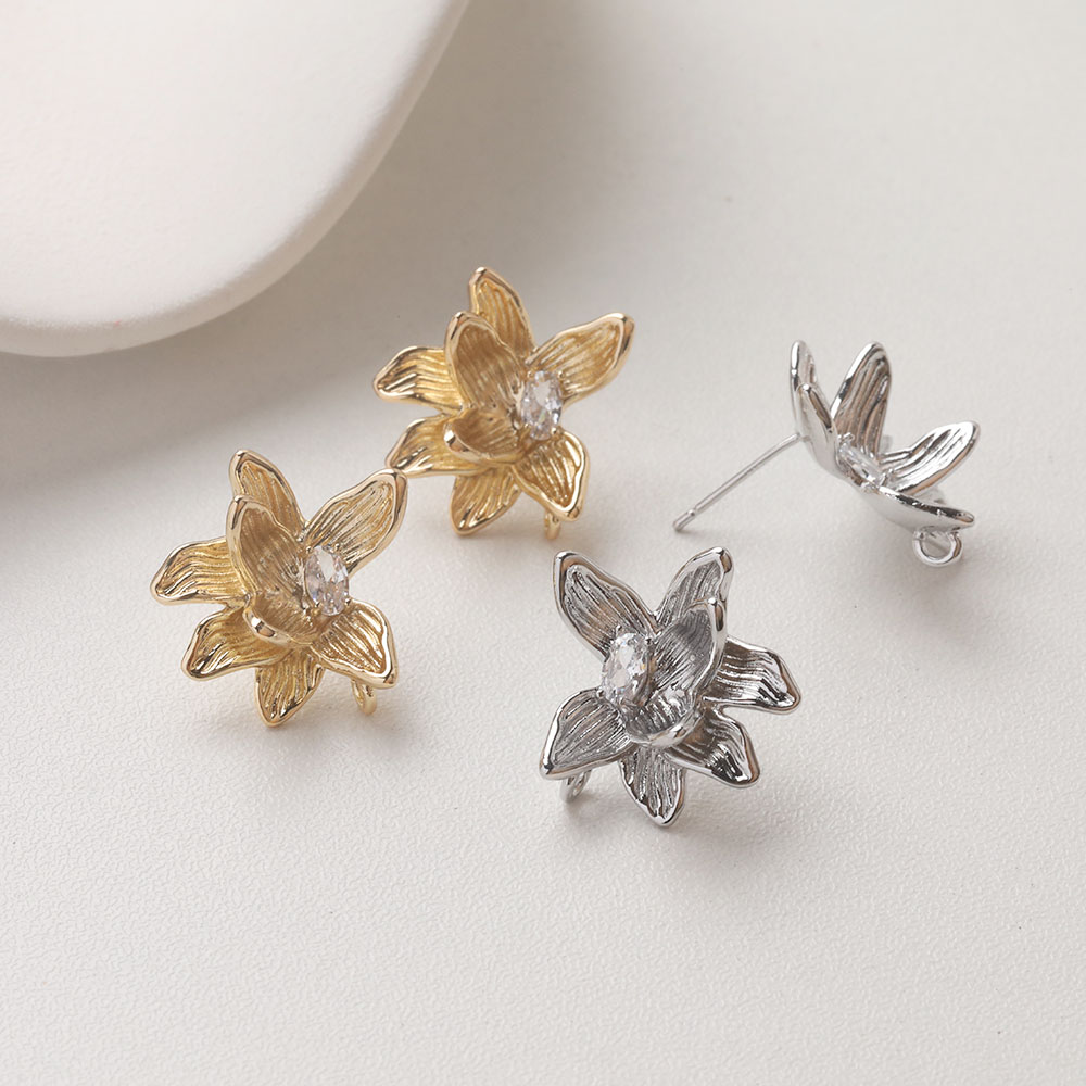 4PCS Dainty Flower Ear Studs E - Flower Supply recension och pris