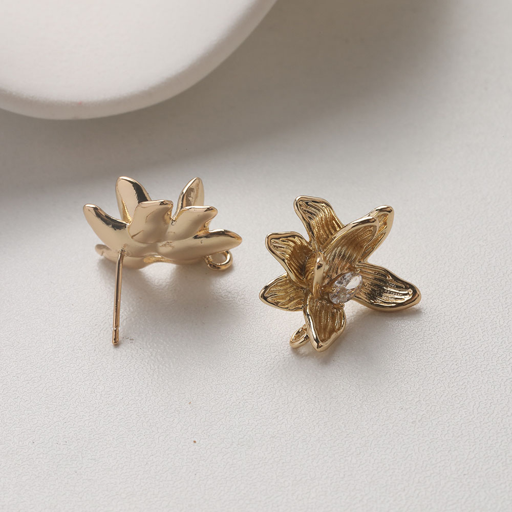 4PCS Dainty Flower Ear Studs E - Flower Supply recension och pris